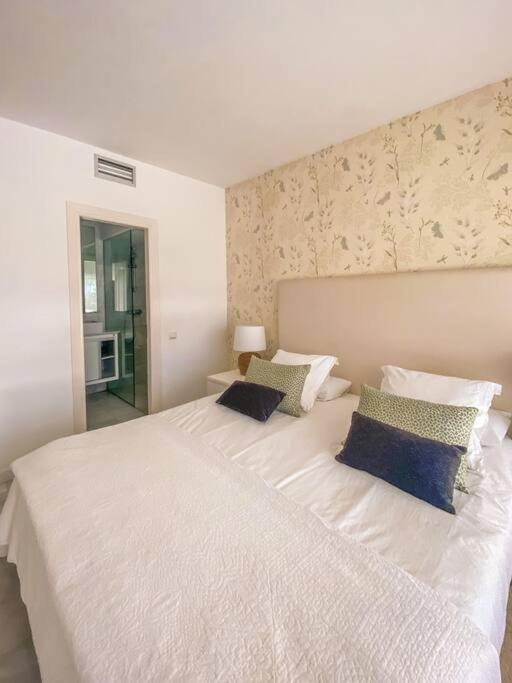 Alcazaba Beach Apartment Estepona Esterno foto